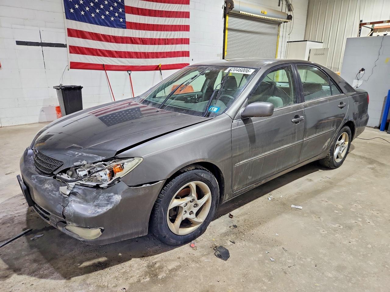 2004 TOYOTA CAMRY