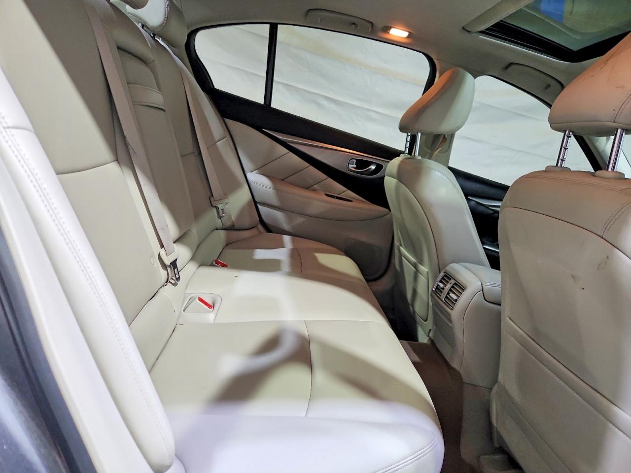 2015 INFINITI Q50 PREMIUM photo 10