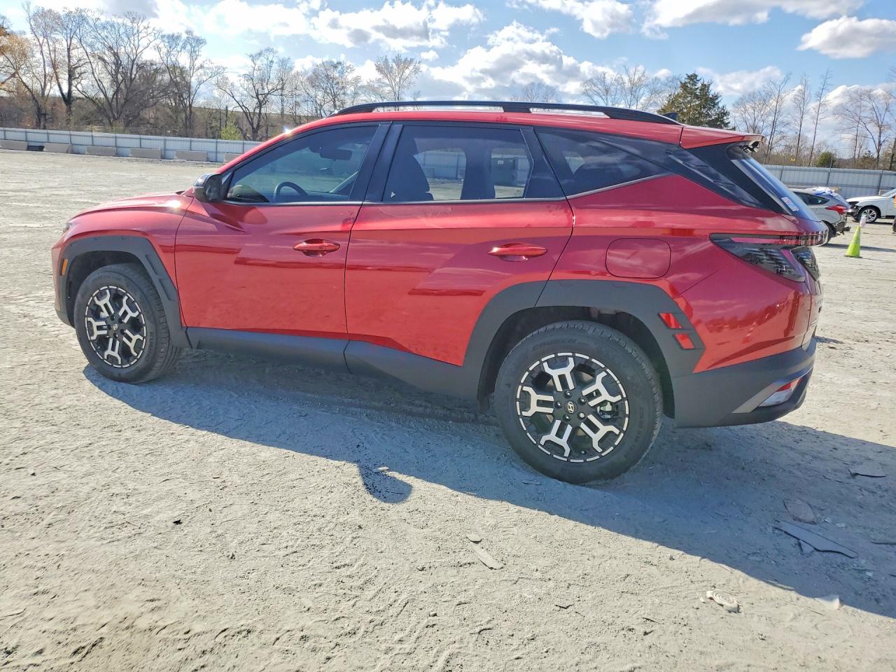 2026 HYUNDAI TUCSON XRT photo 2
