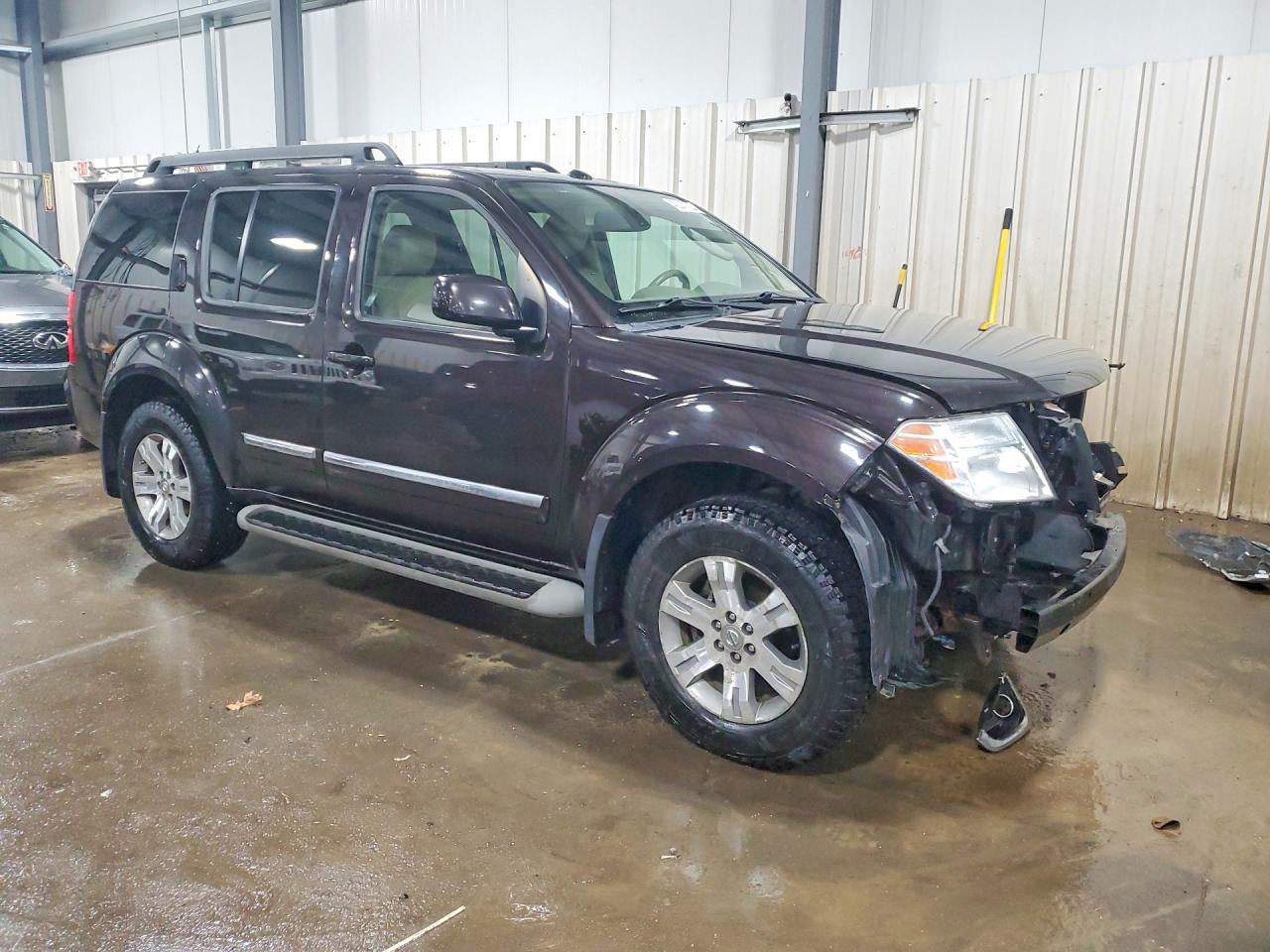 2012 NISSAN PATHFINDER S photo 7