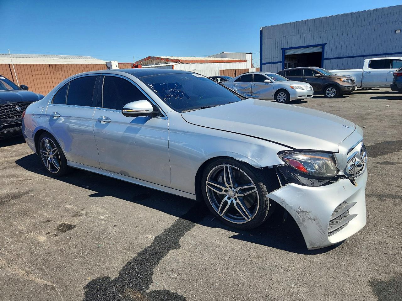 2017 MERCEDES-BENZ E 300 photo 4