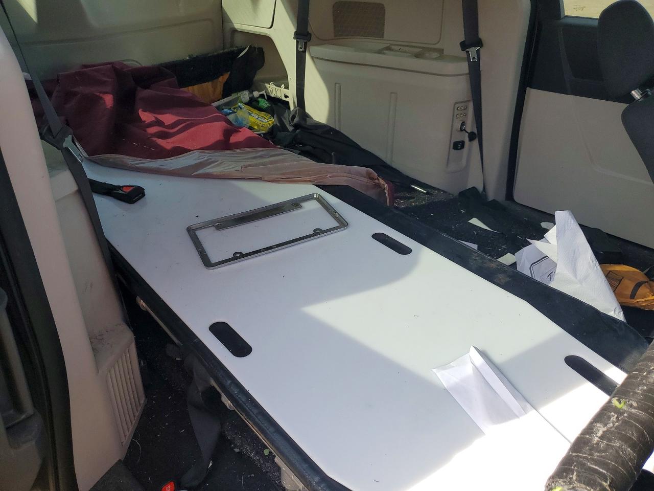 2010 DODGE GRAND CARAVAN SXT photo 10
