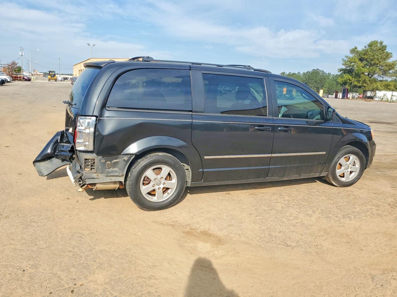 2010 DODGE GRAND CARAVAN SXT photo 3