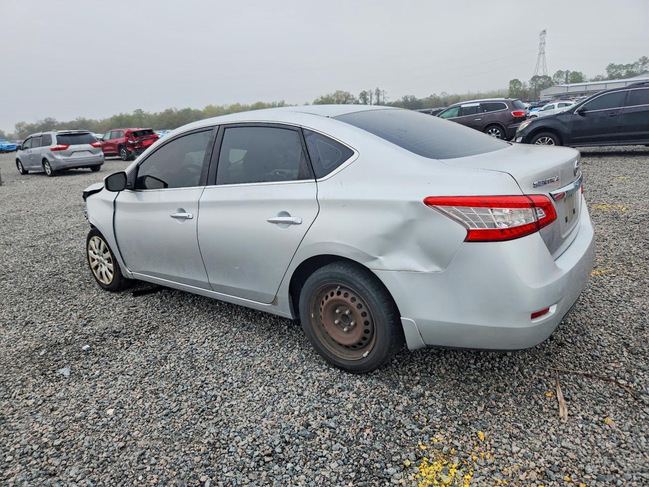 2015 NISSAN SENTRA S photo 3