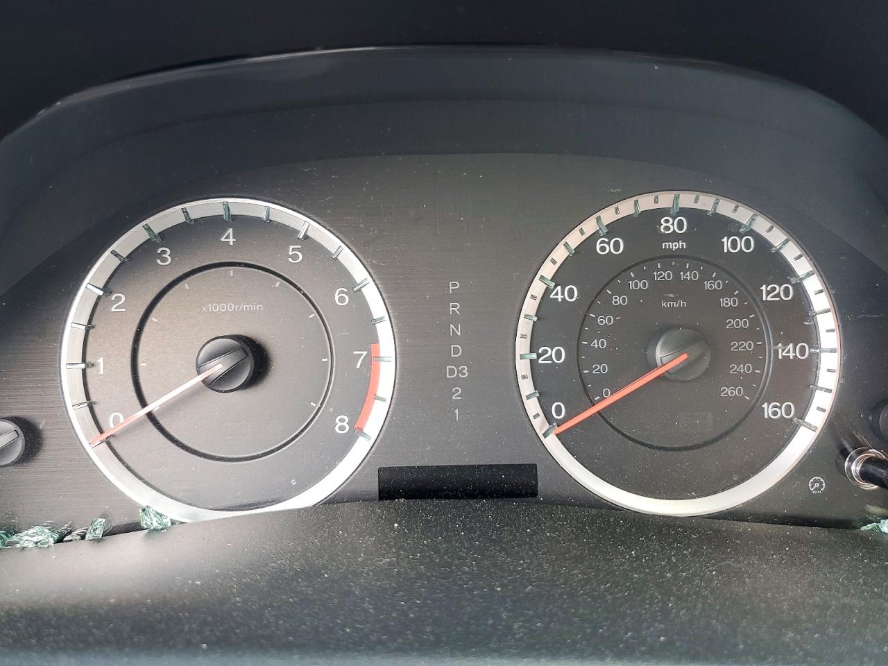 2011 HONDA ACCORD LXP photo 25