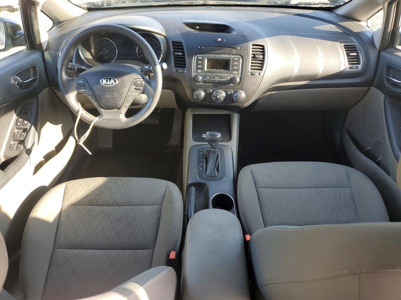 2015 KIA FORTE LX photo 8