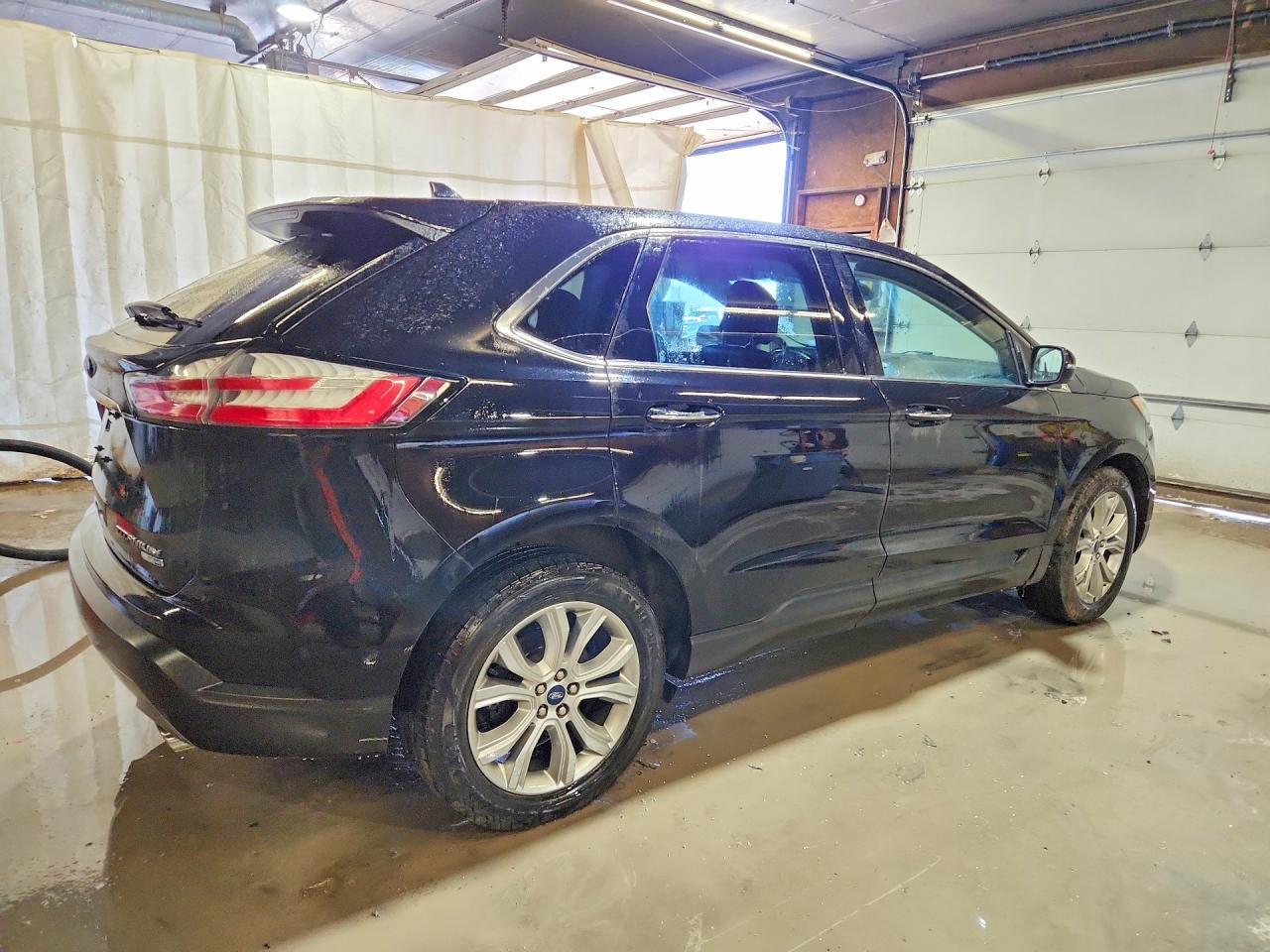 2019 FORD EDGE TITANIUM photo 3