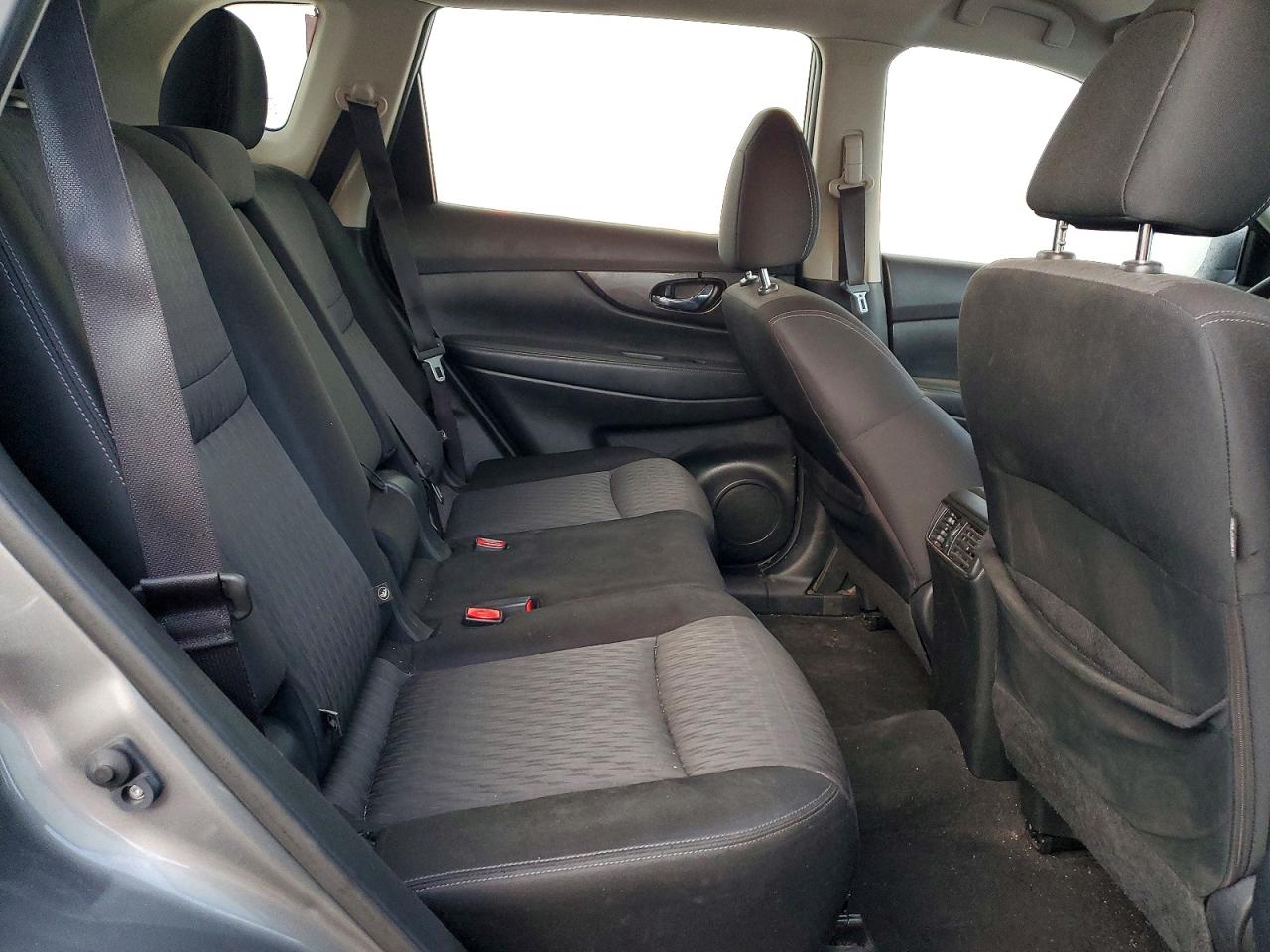 2017 NISSAN ROGUE S photo 21