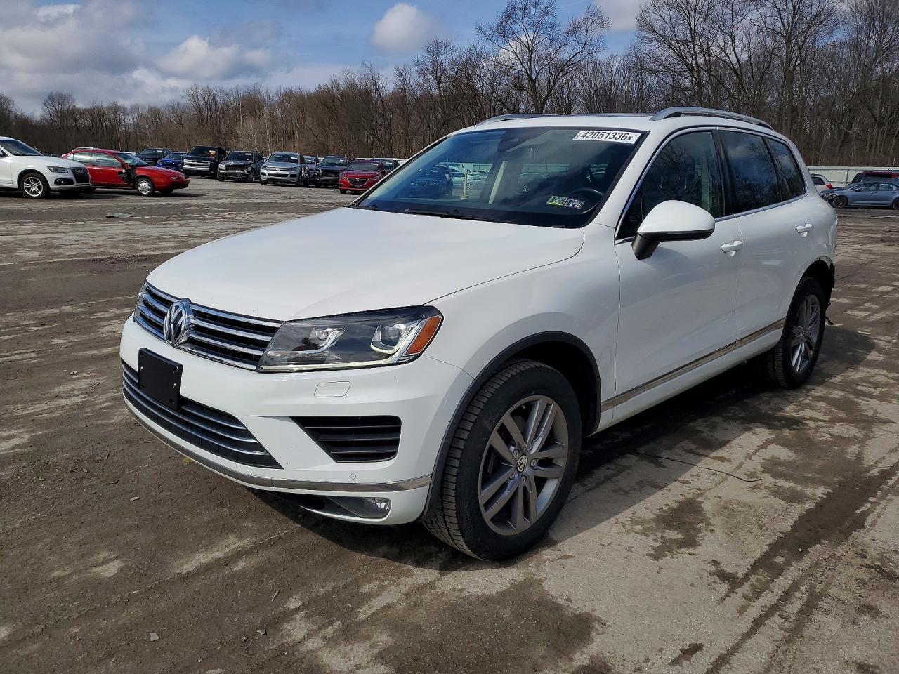 2016 VOLKSWAGEN TOUAREG