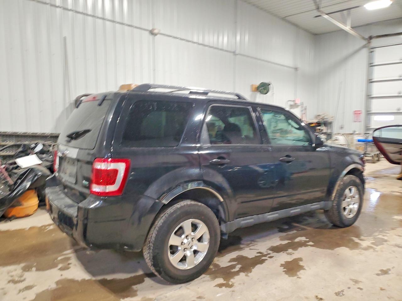 2011 FORD ESCAPE LIMITED photo 3