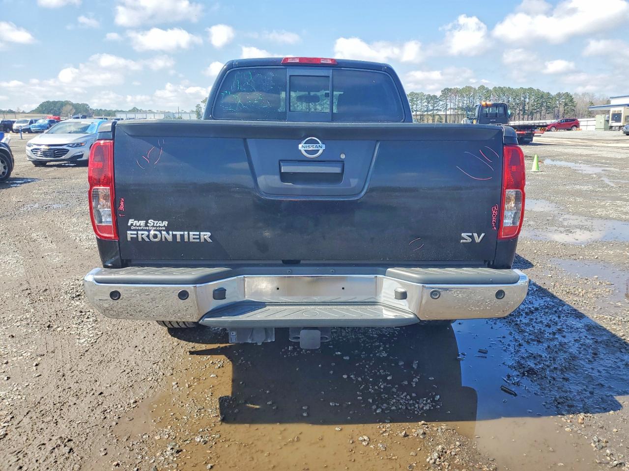 2019 NISSAN FRONTIER SV photo 11