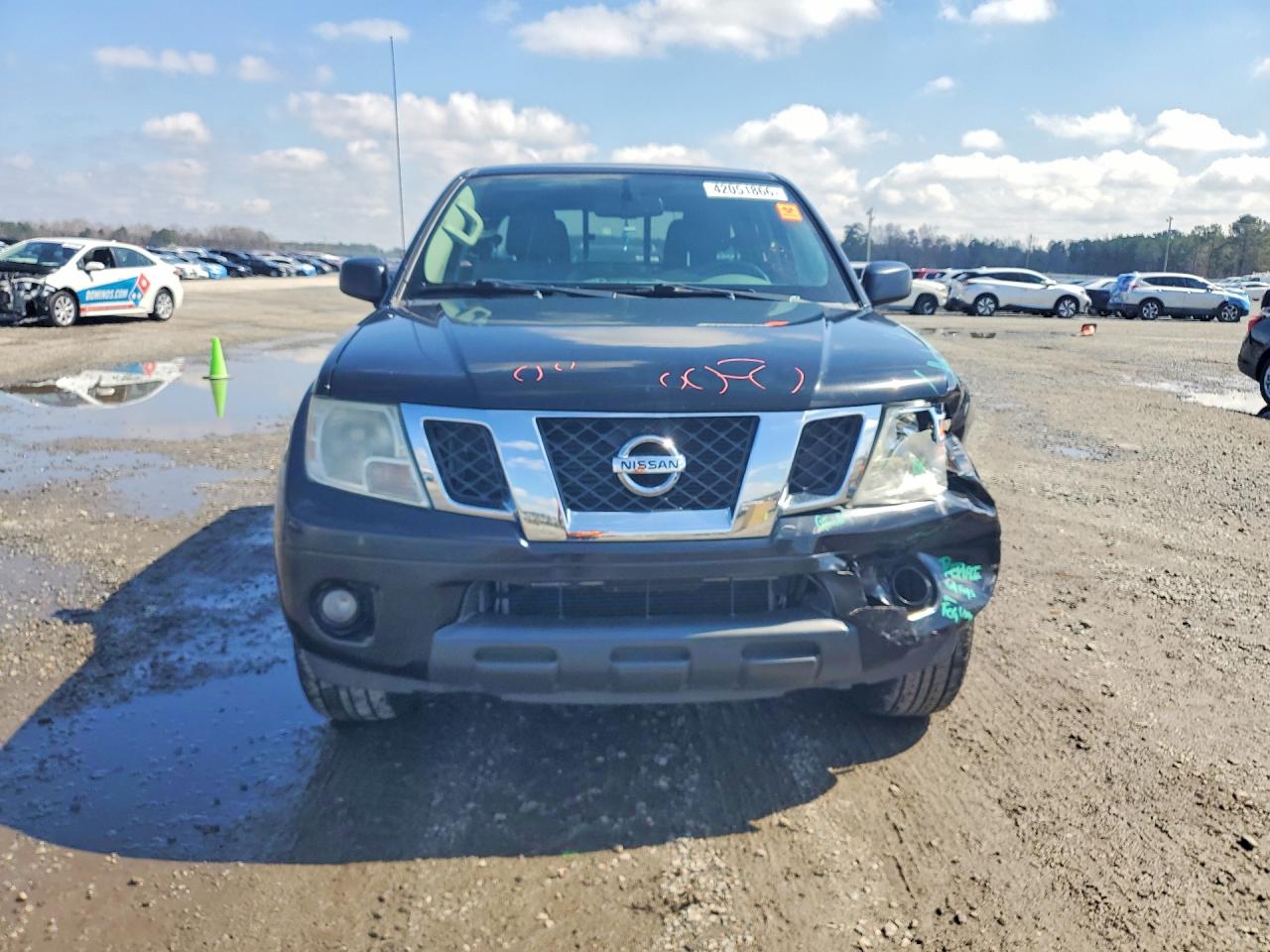 2019 NISSAN FRONTIER SV photo 9