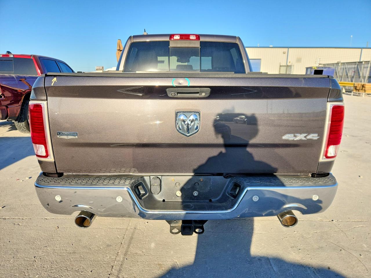 2015 RAM 1500 LARAMIE photo 6