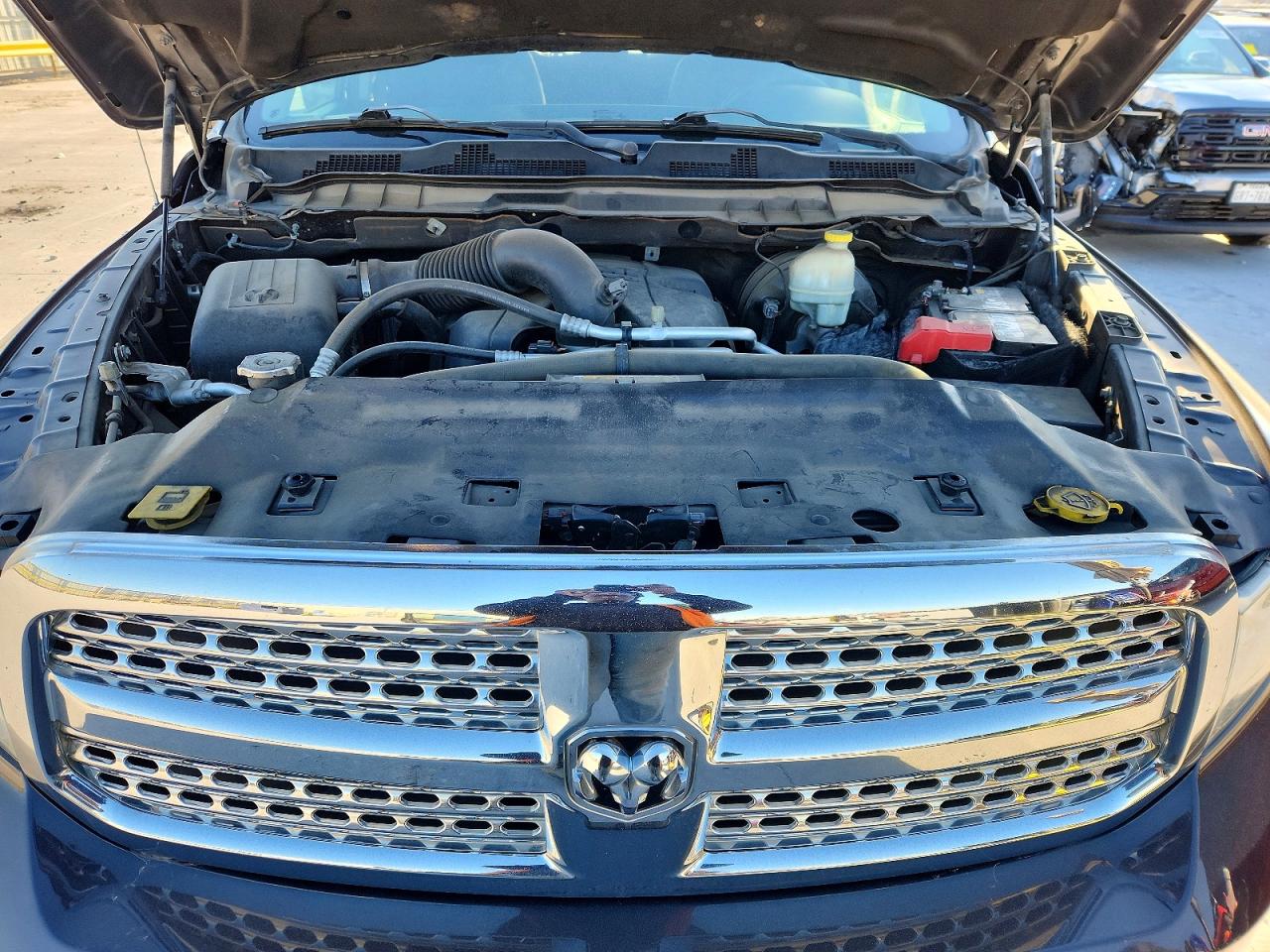 2015 RAM 1500 LARAMIE photo 11