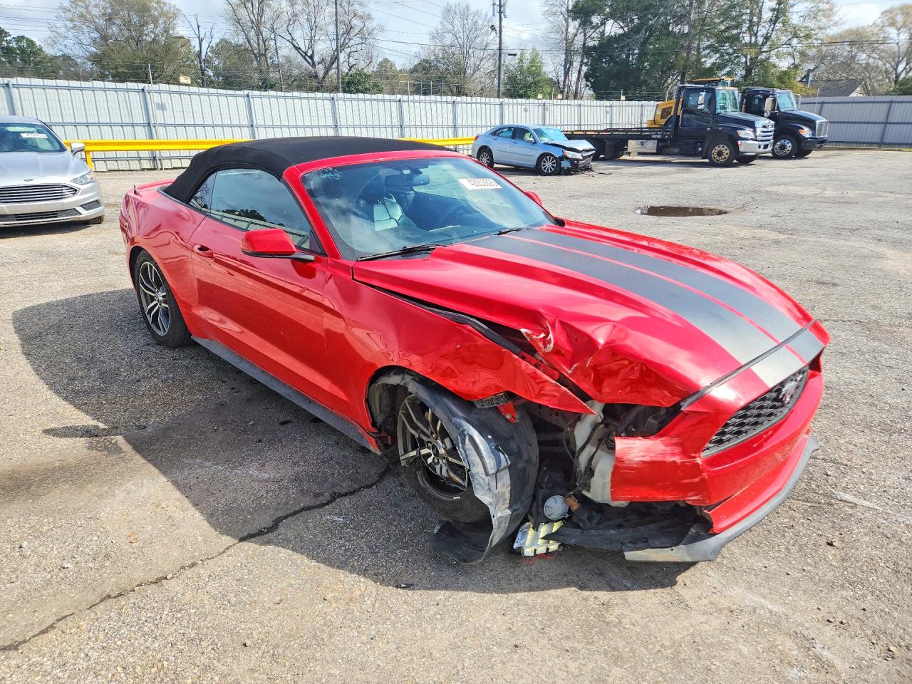 2017 FORD MUSTANG photo 4