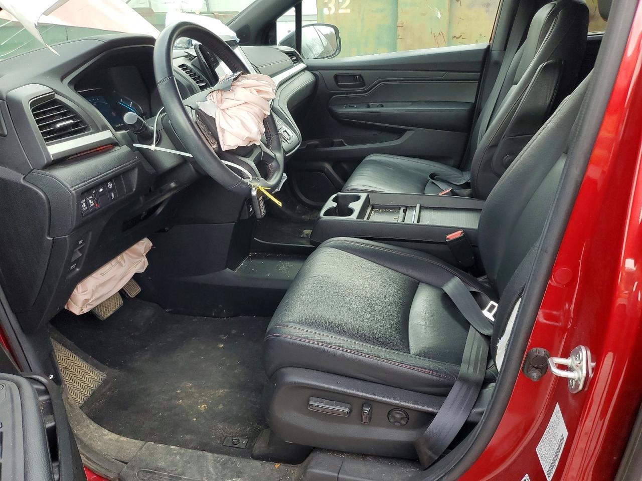 2024 HONDA ODYSSEY SPORT photo 19