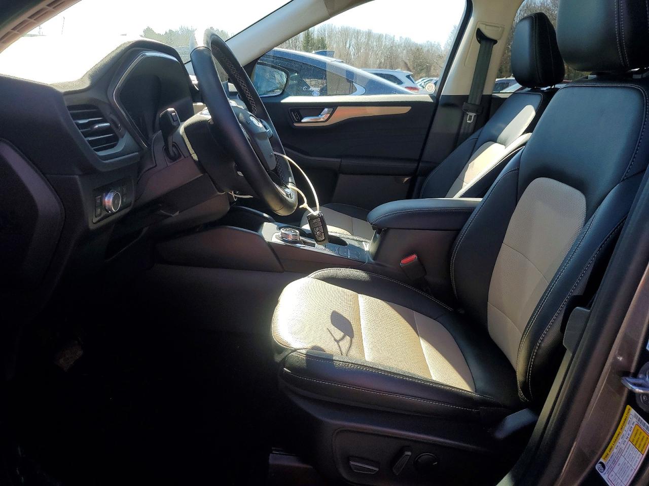 2022 FORD ESCAPE TITANIUM photo 7
