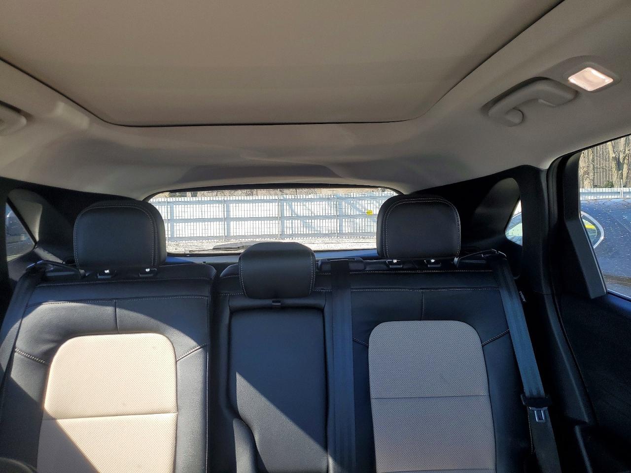 2022 FORD ESCAPE TITANIUM photo 10