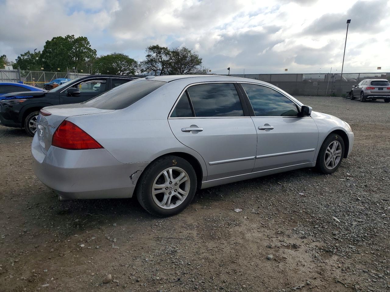 2006 HONDA ACCORD EX photo 3