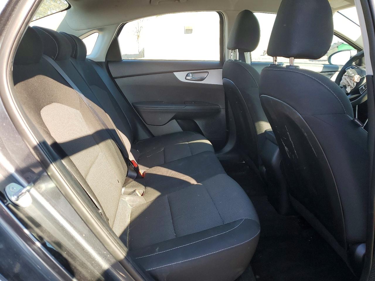 2024 KIA FORTE LXS photo 28