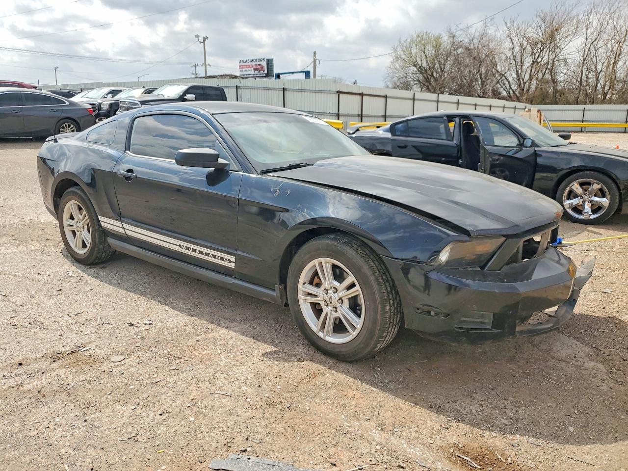 2012 FORD MUSTANG photo 7