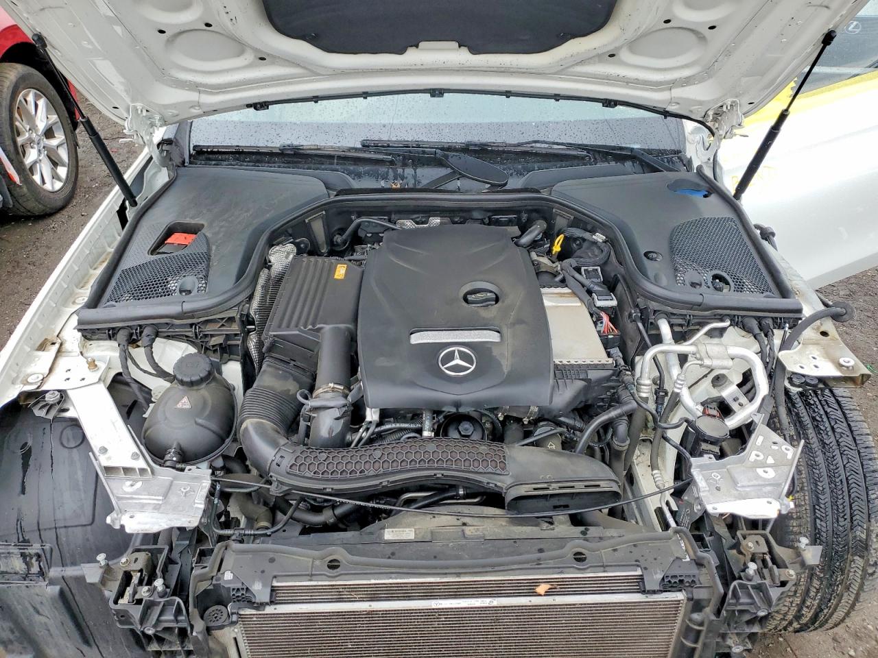 2017 MERCEDES-BENZ E 300 4MATIC photo 11