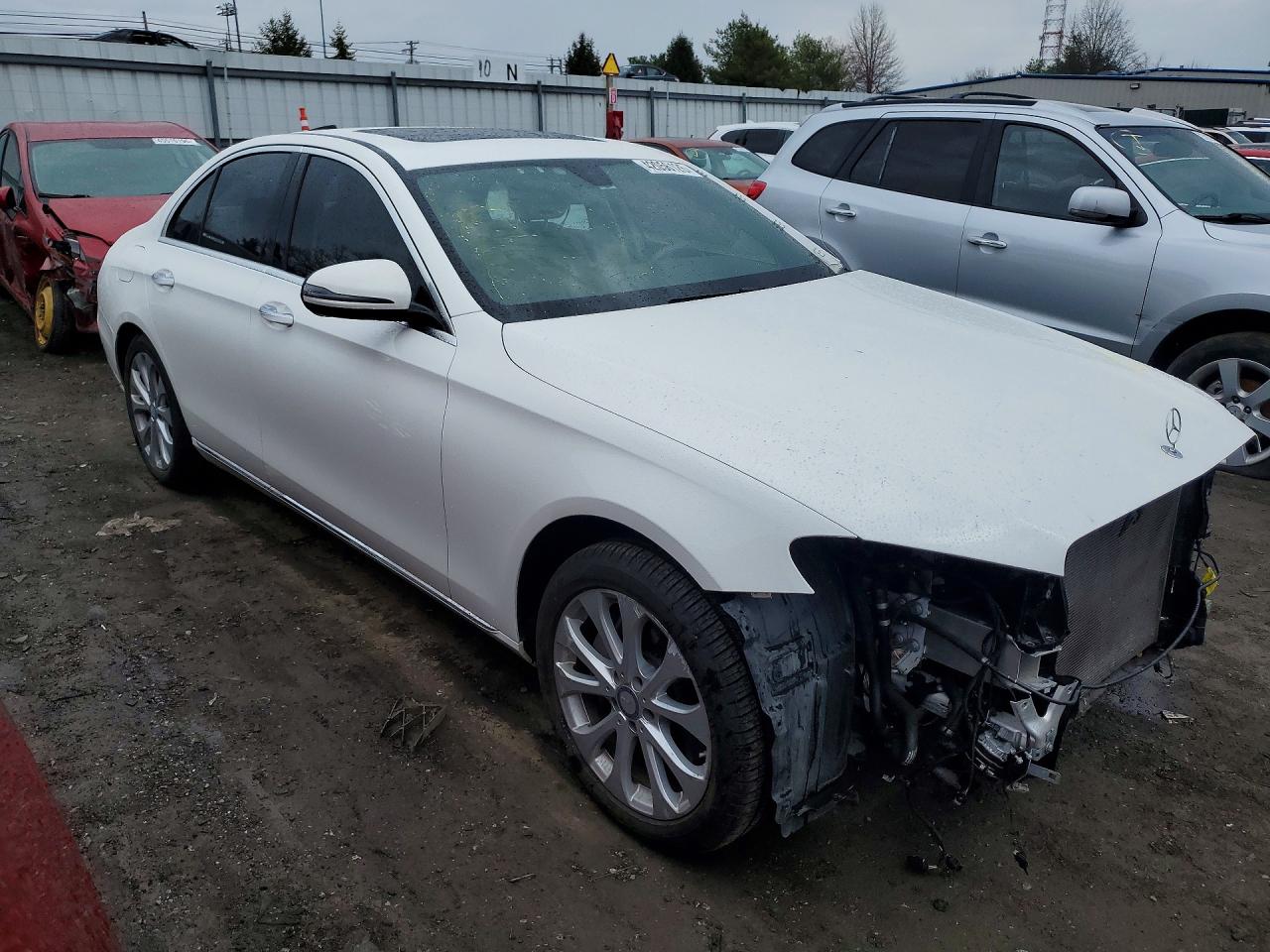 2017 MERCEDES-BENZ E 300 4MATIC photo 4