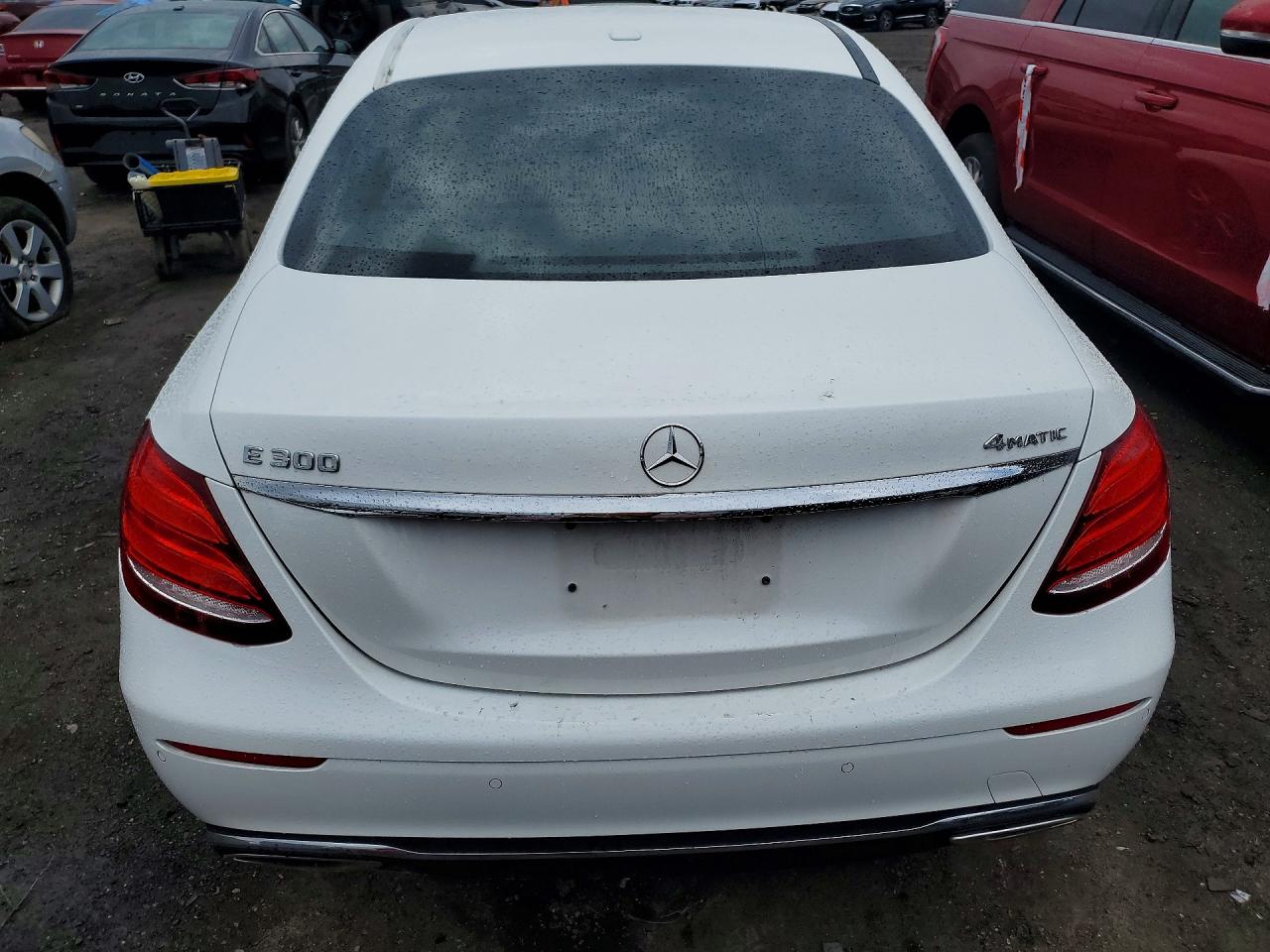 2017 MERCEDES-BENZ E 300 4MATIC photo 6