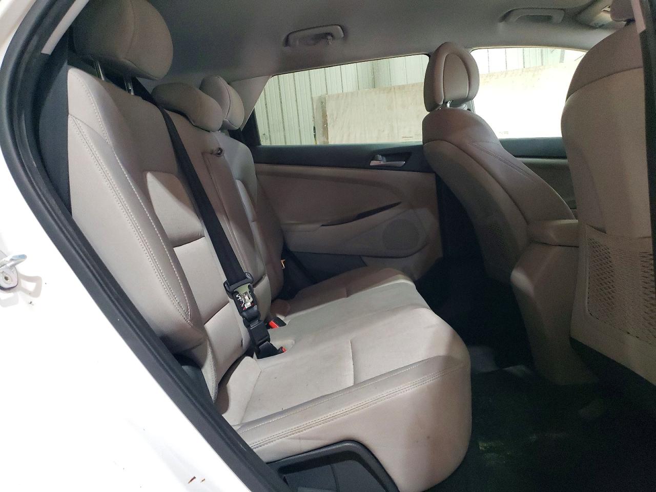 2018 HYUNDAI TUCSON SEL photo 11