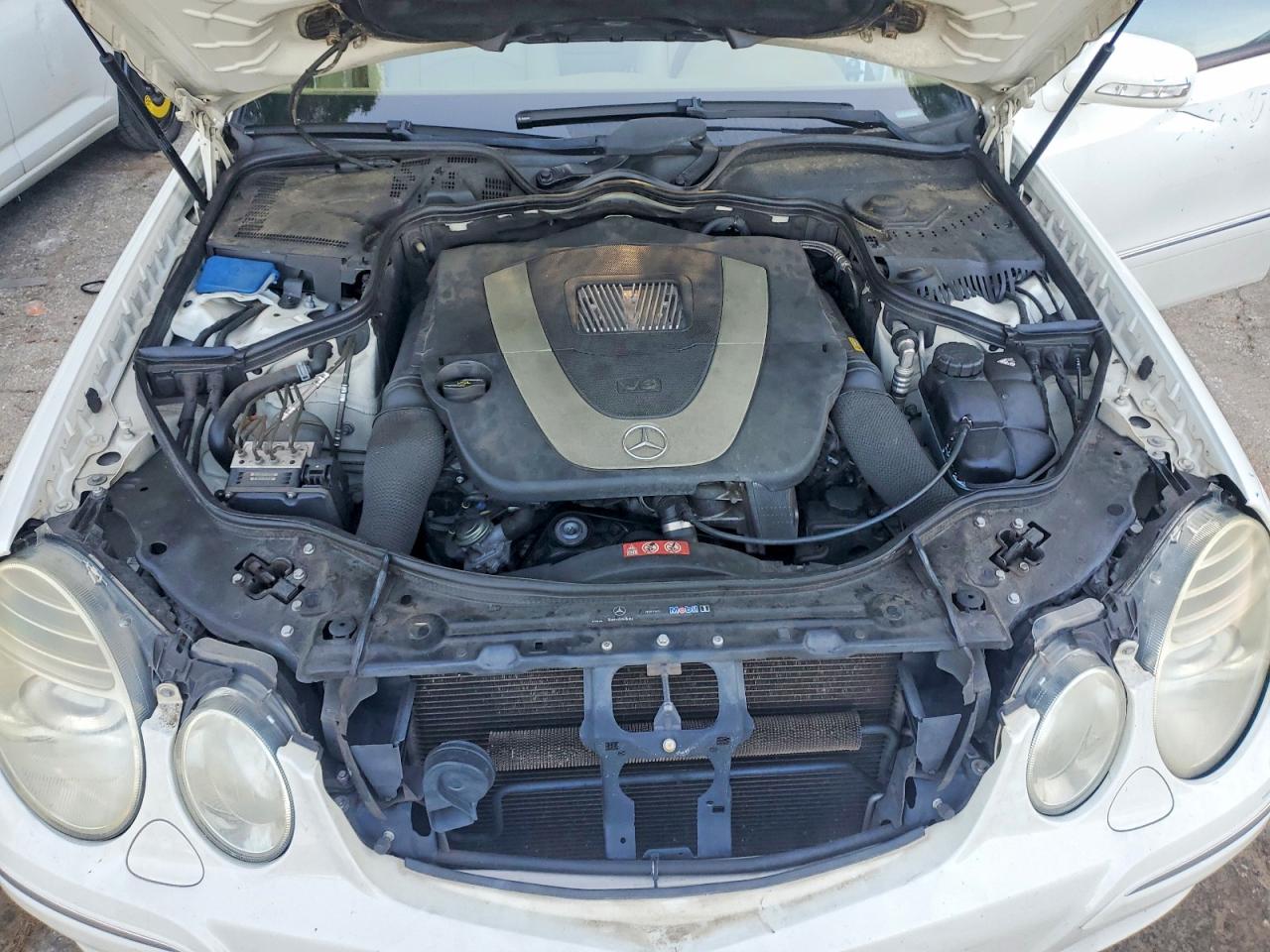 2008 MERCEDES-BENZ E 350 photo 31