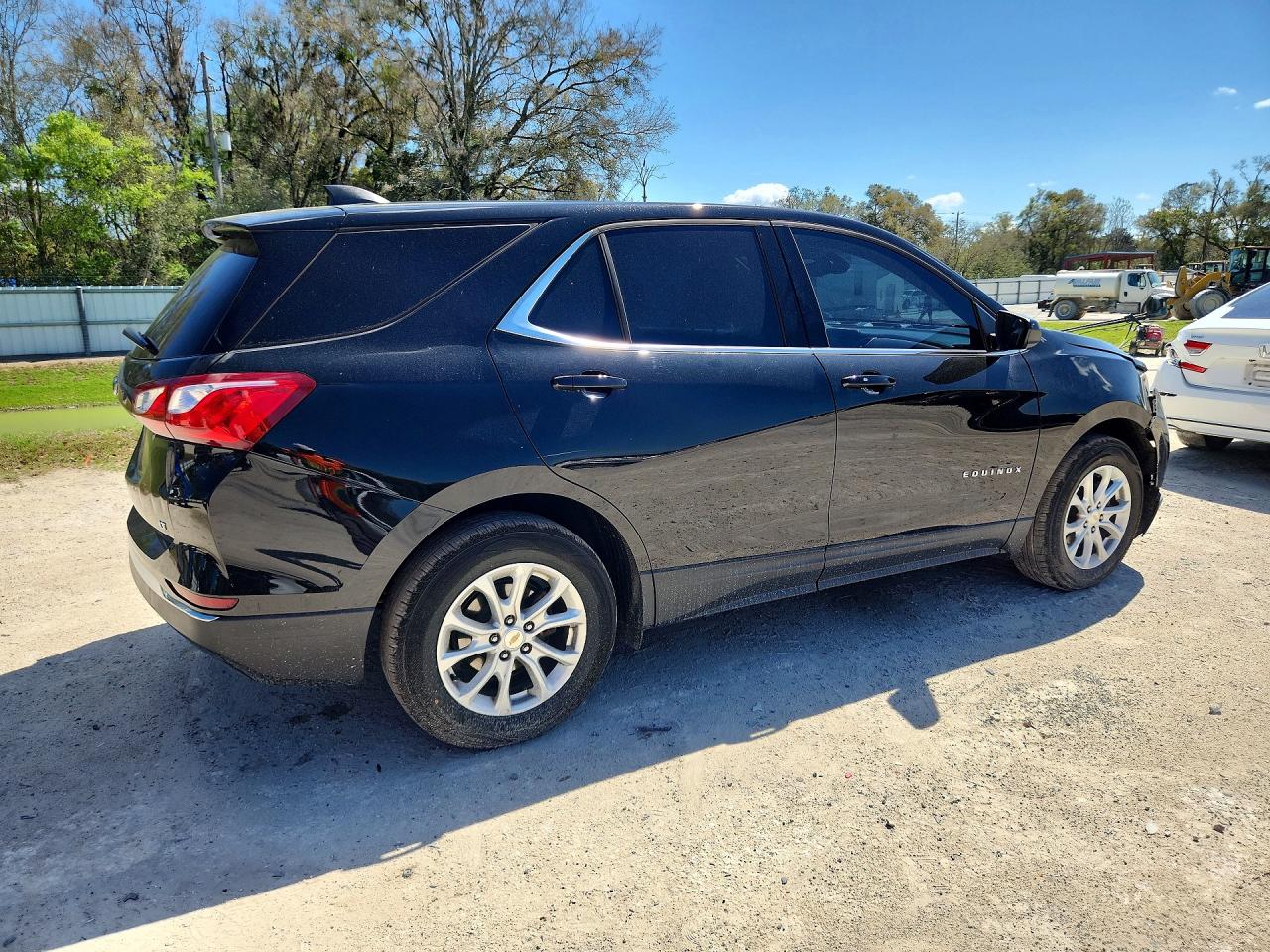 2020 CHEVROLET EQUINOX LT photo 5