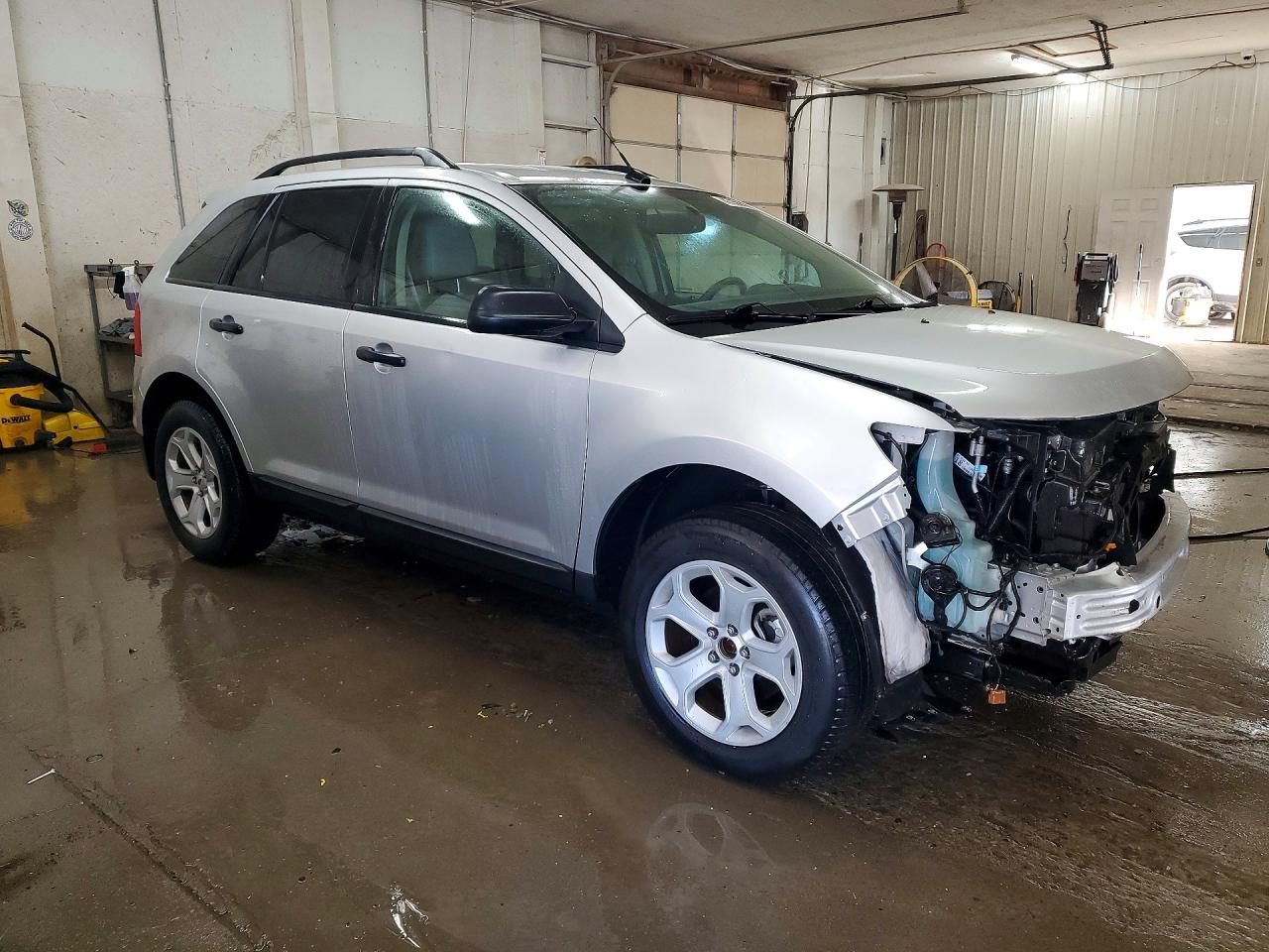 2014 FORD EDGE SE photo 4