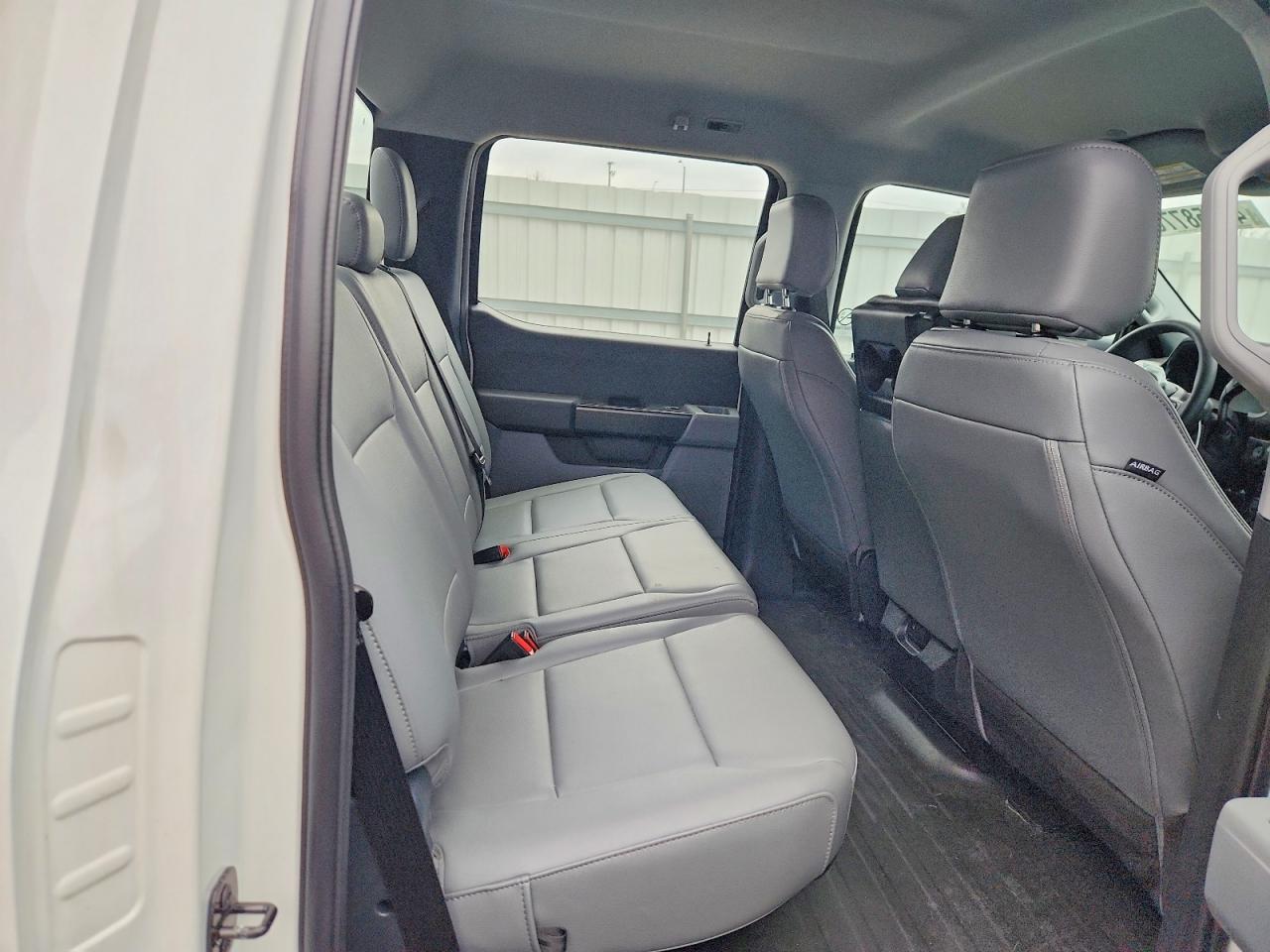 2025 FORD F150 XL photo 28