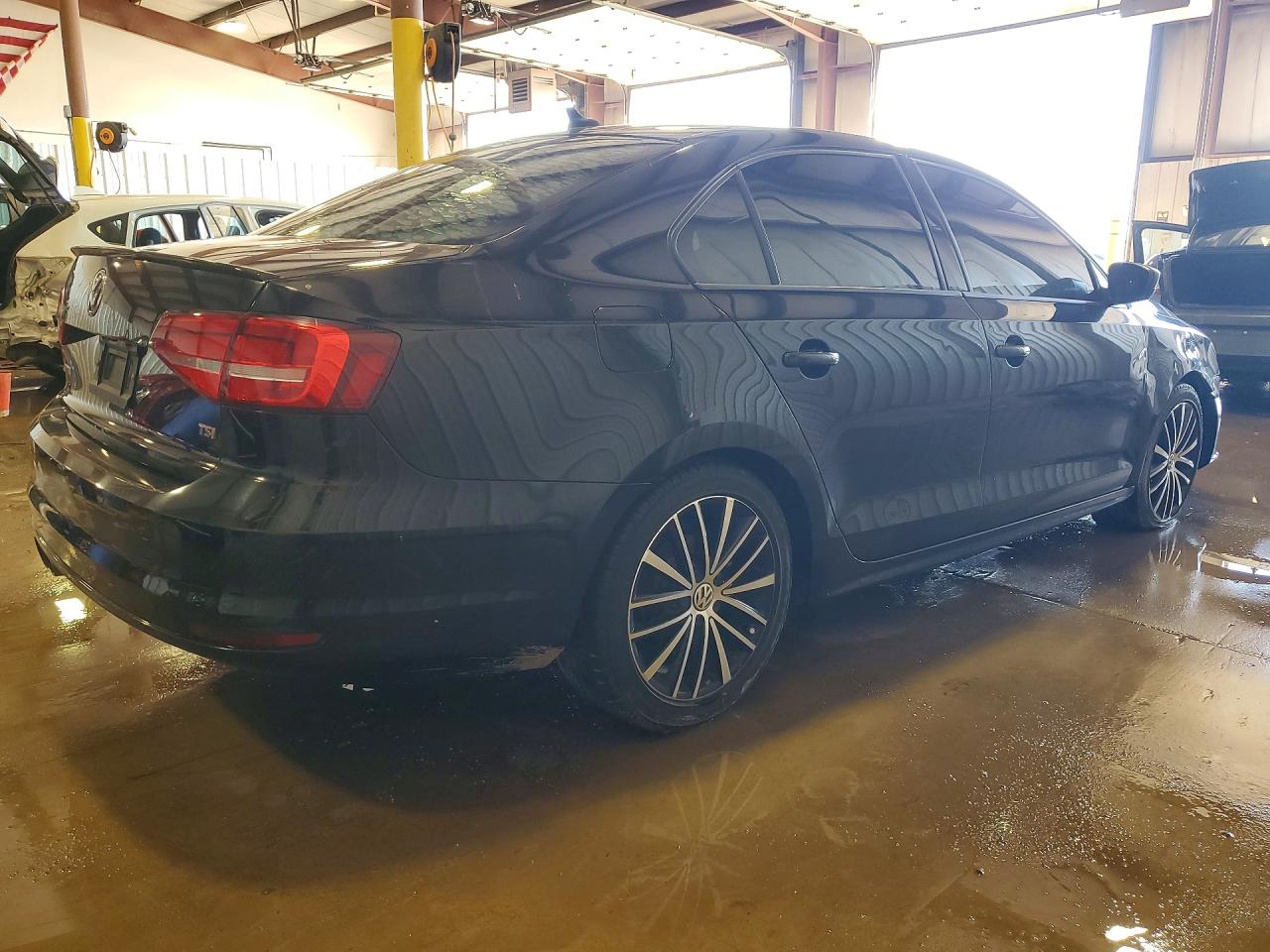 2015 VOLKSWAGEN JETTA SE photo 3