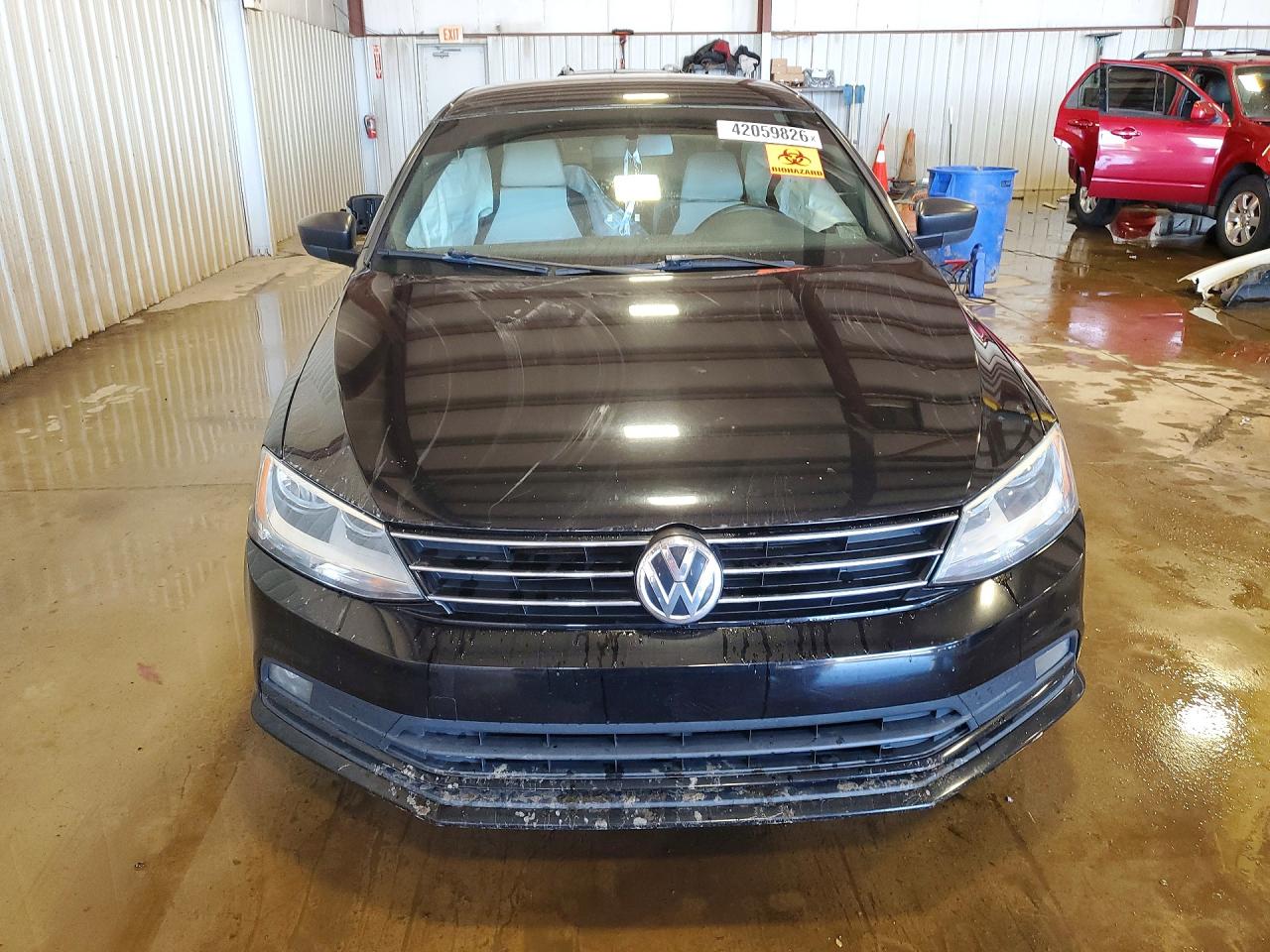 2015 VOLKSWAGEN JETTA SE photo 5