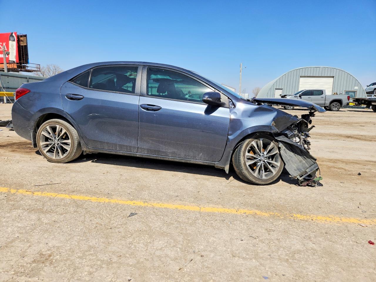 2017 TOYOTA COROLLA SE photo 10