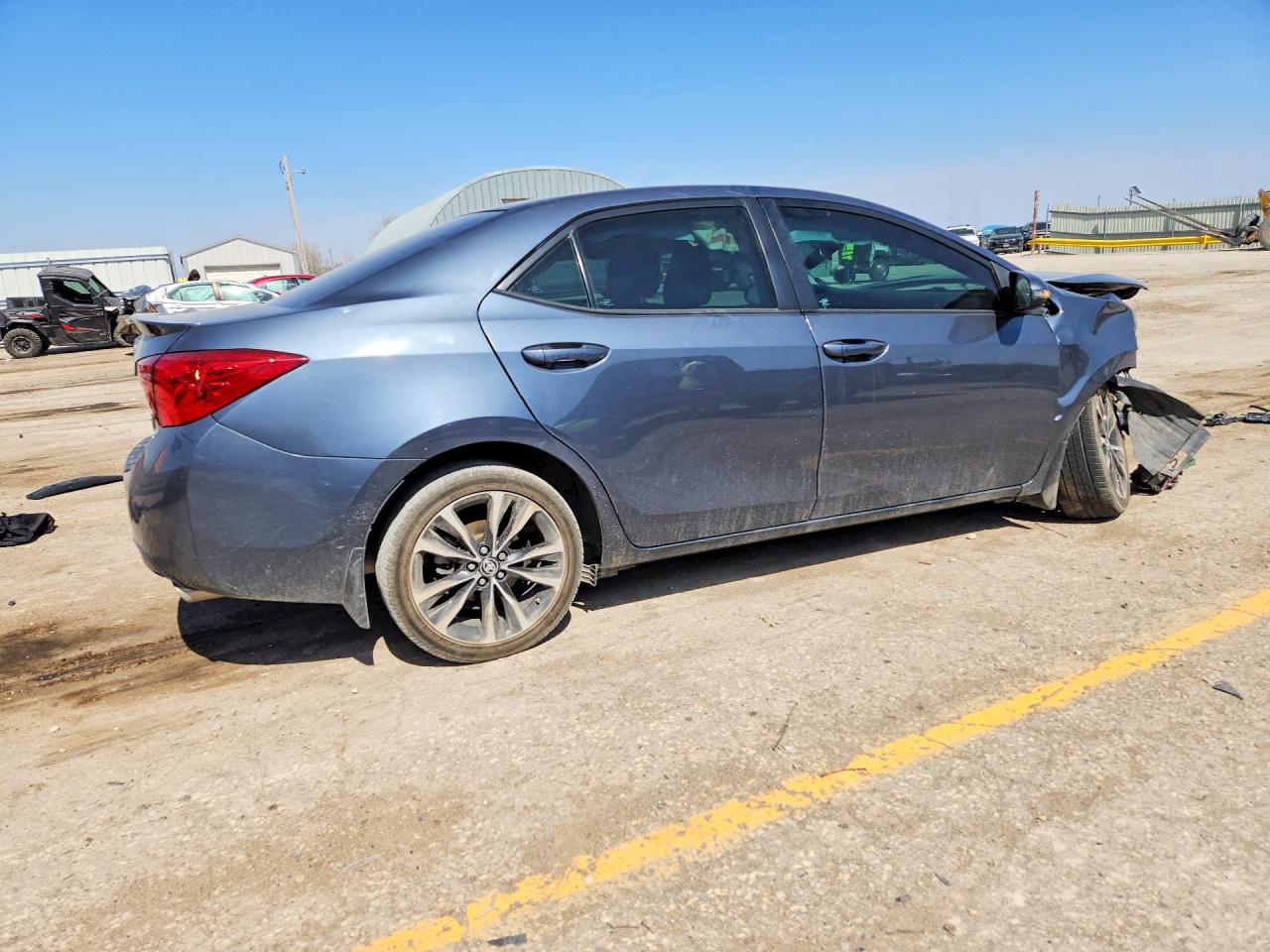 2017 TOYOTA COROLLA SE photo 7