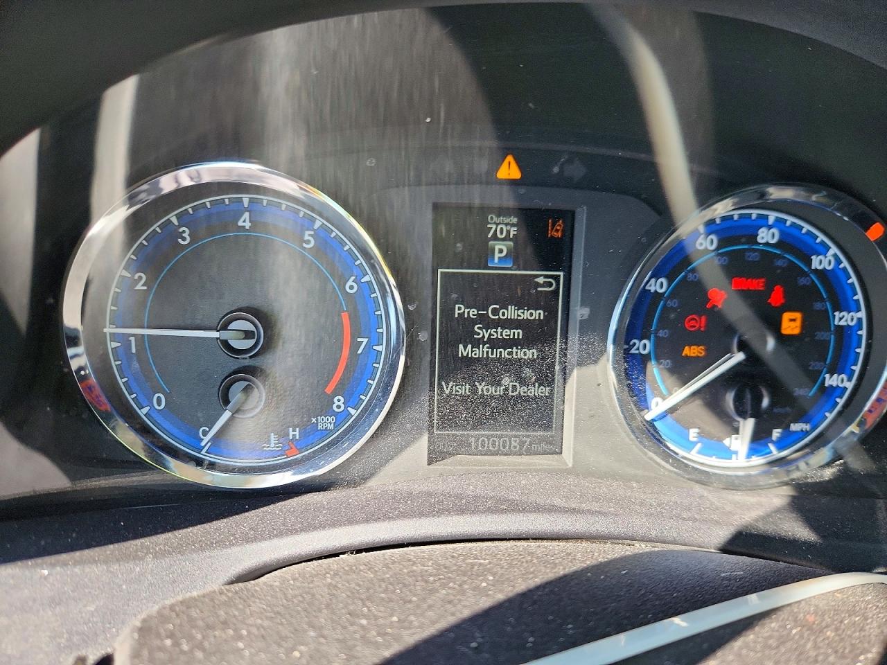 2017 TOYOTA COROLLA SE photo 25