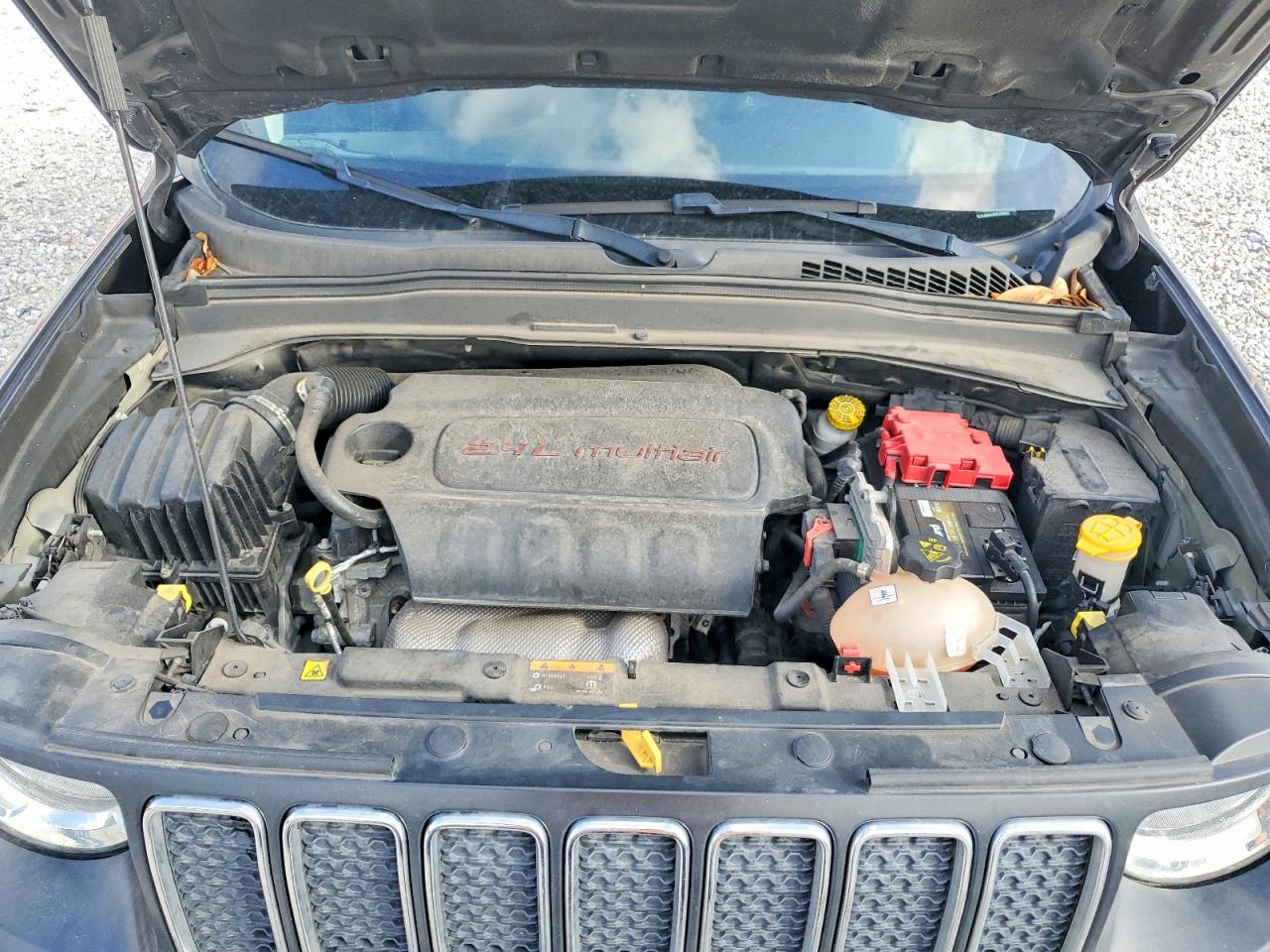 2019 JEEP RENEGADE LATITUDE photo 23