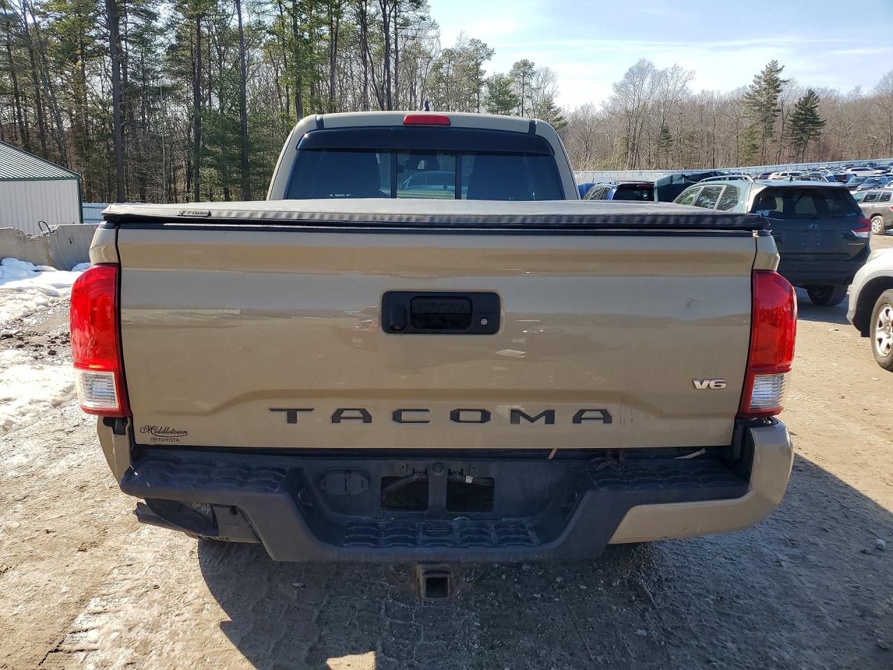 2017 TOYOTA TACOMA TRD SPORT photo 11