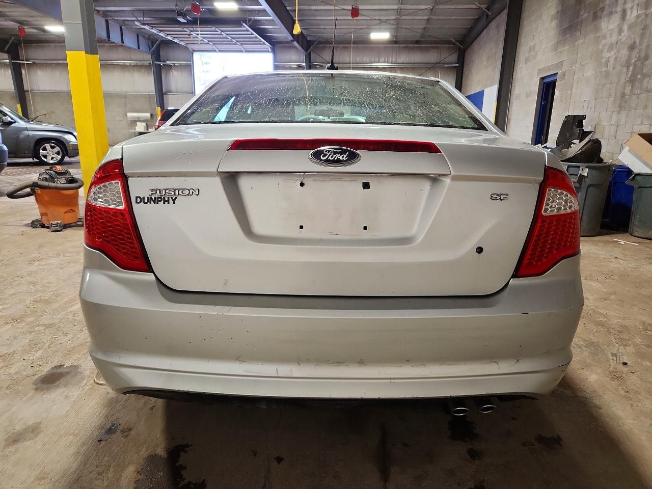 2012 FORD FUSION SE photo 11