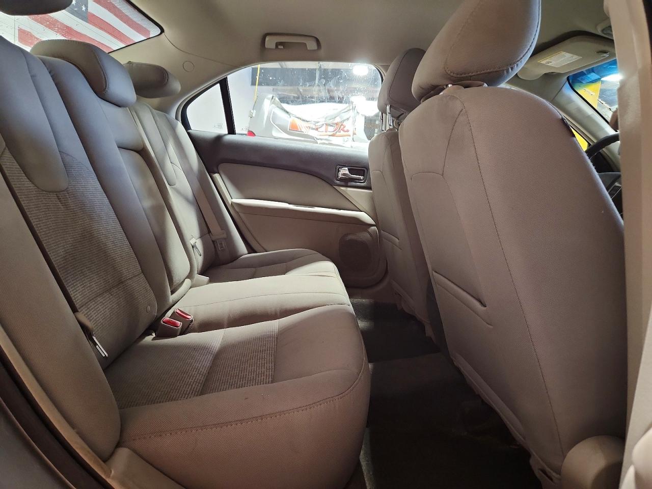 2012 FORD FUSION SE photo 19