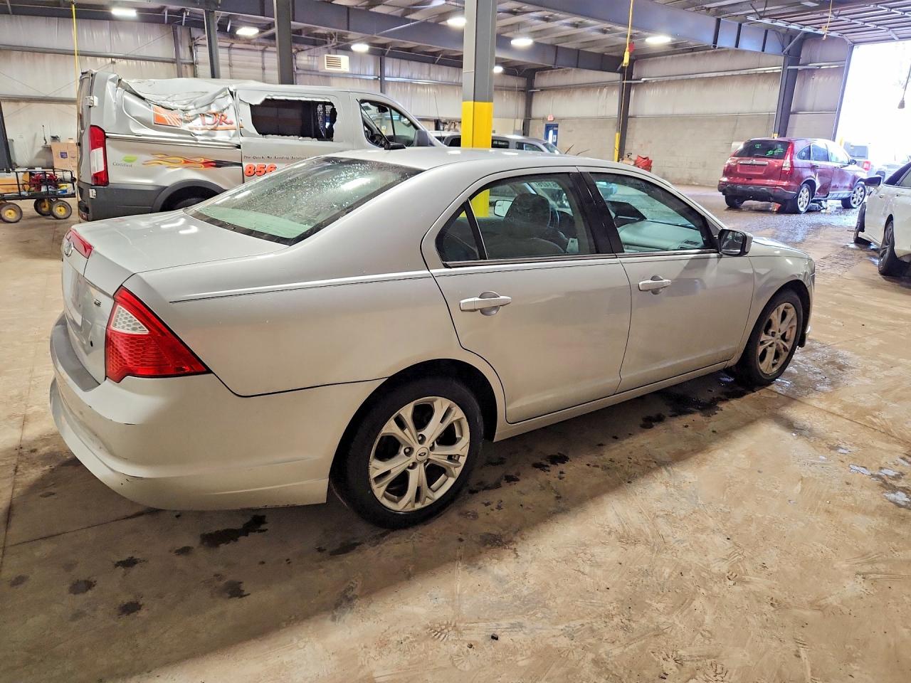 2012 FORD FUSION SE photo 5