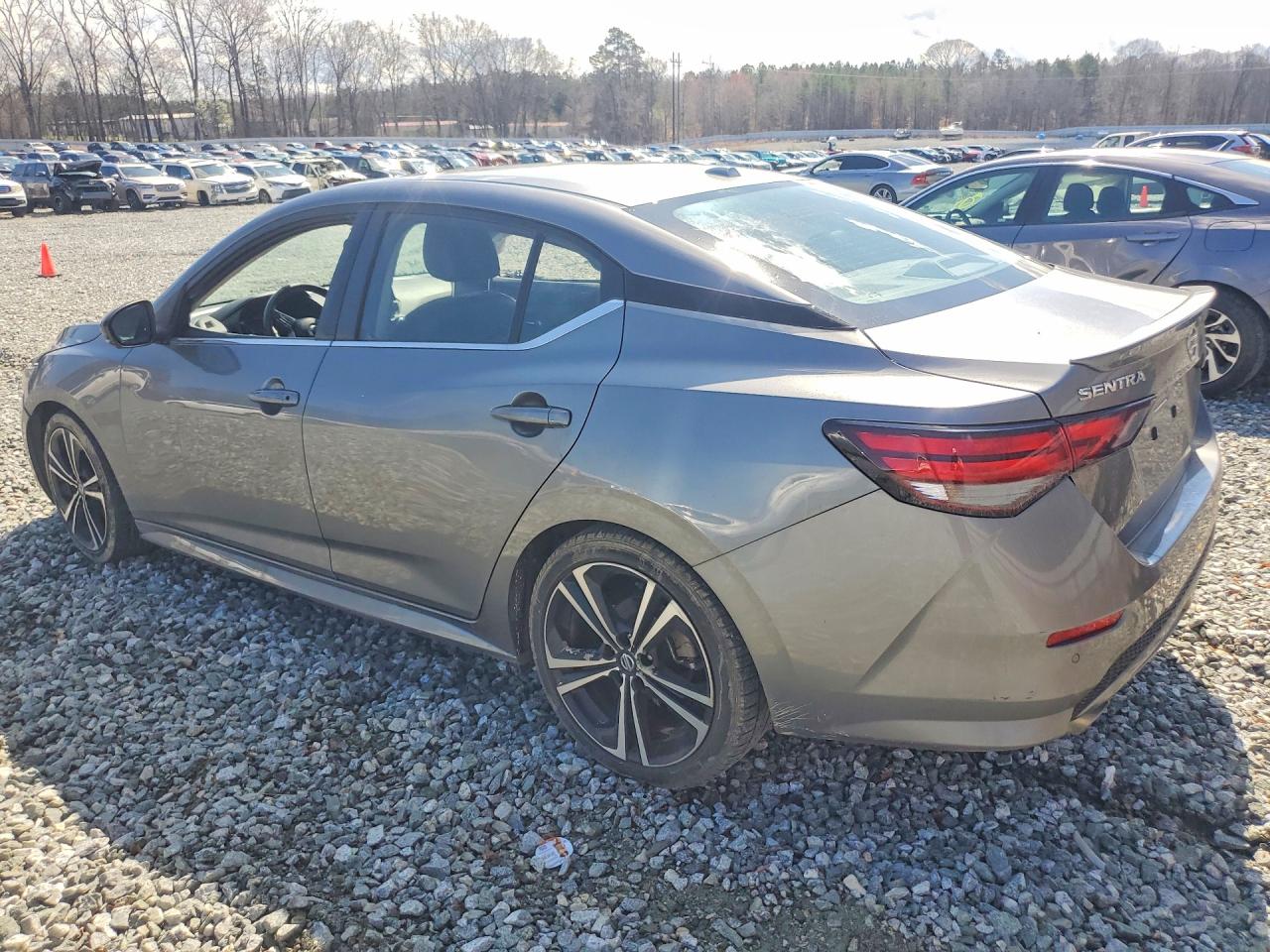 2023 NISSAN SENTRA SR photo 2