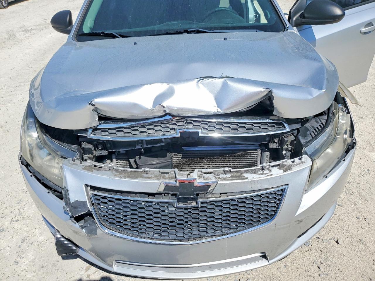 2014 CHEVROLET CRUZE LS photo 21