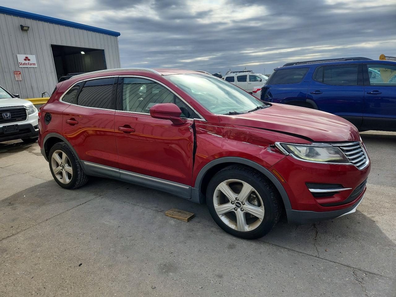 2017 LINCOLN MKC PREMIERE photo 10