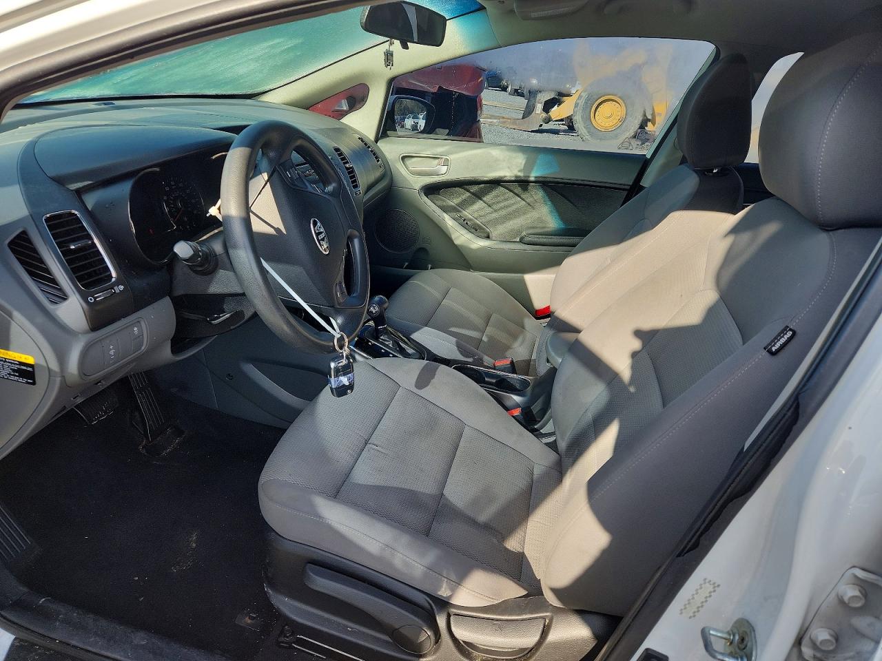 2017 KIA FORTE LX photo 7