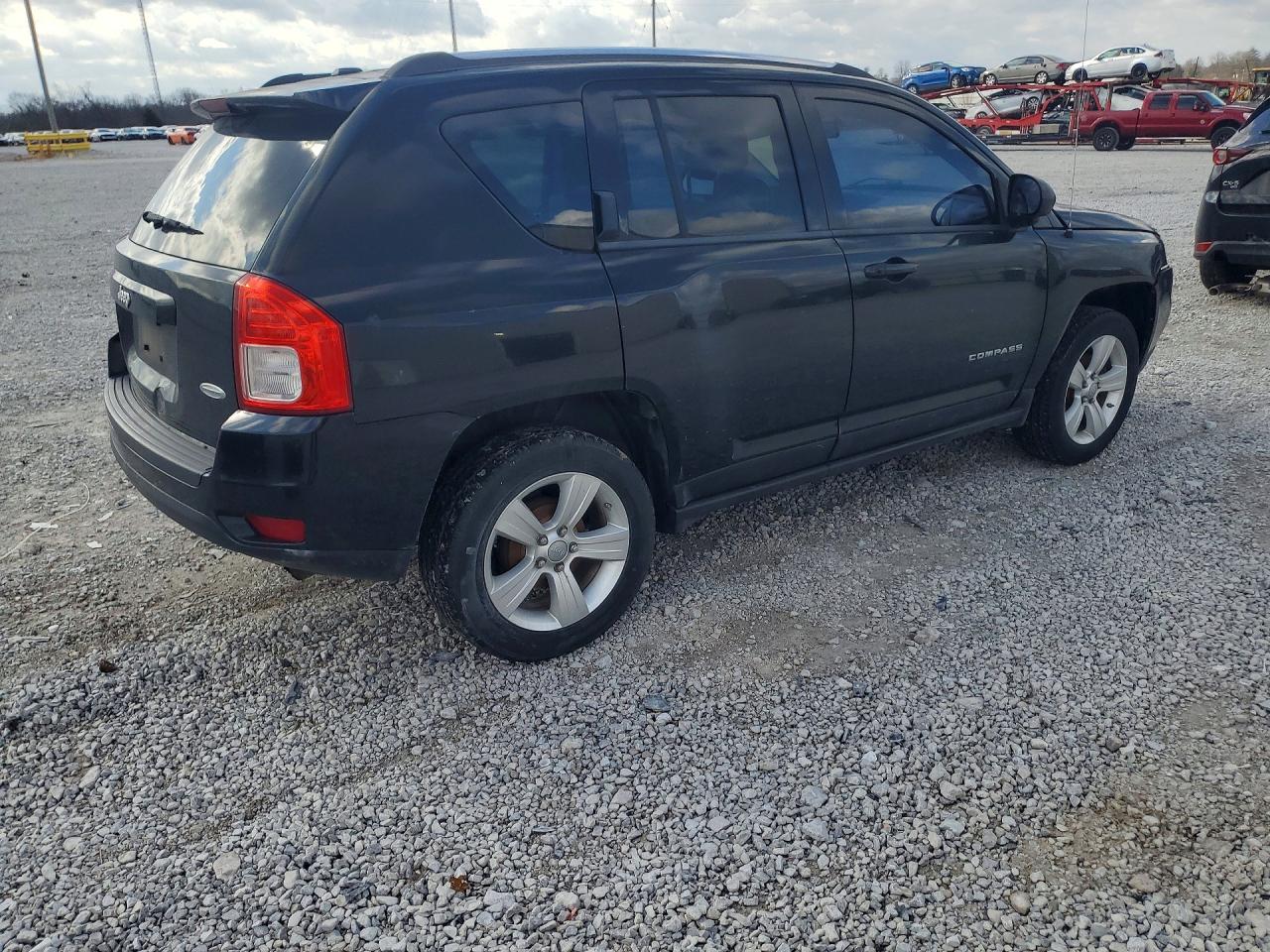 2012 JEEP COMPASS LATITUDE photo 5
