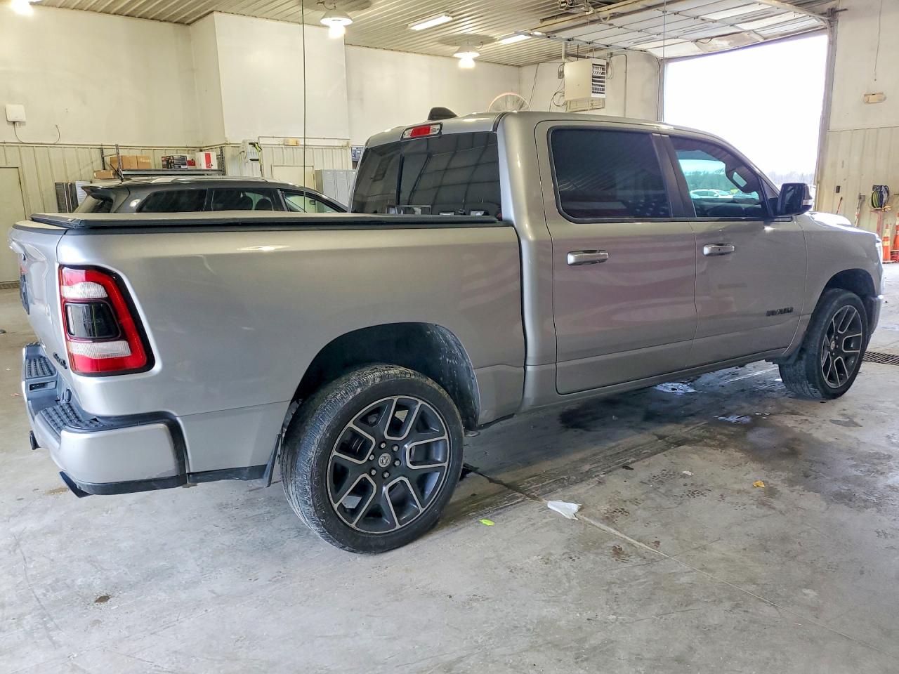 2019 RAM 1500 REBEL photo 5