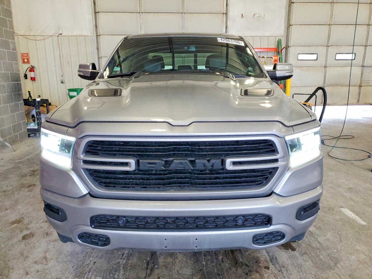 2019 RAM 1500 REBEL photo 9